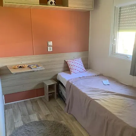 Camping La Carabasse 4* Campsite Vias