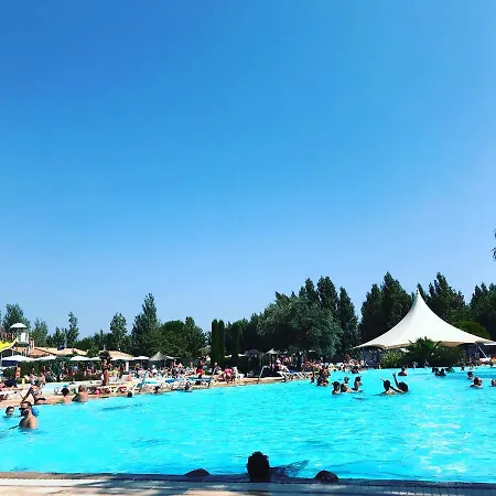 Camping La Carabasse 4* * Vias