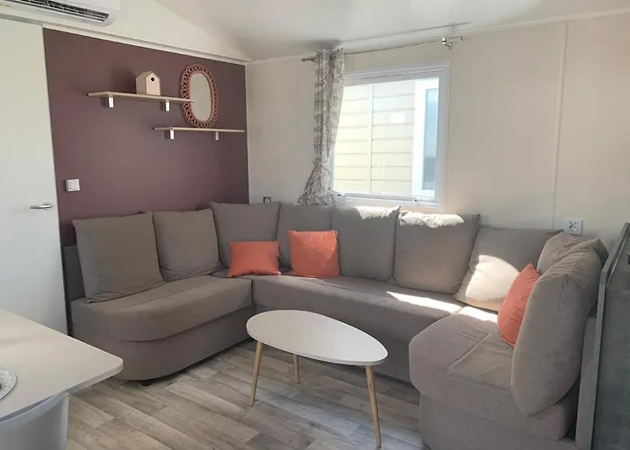 Campingplatz La Carabasse 4* Vias